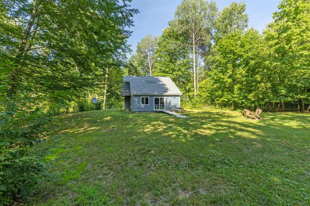16698 220th Avenue Big Rapids Charter Township MI 49307