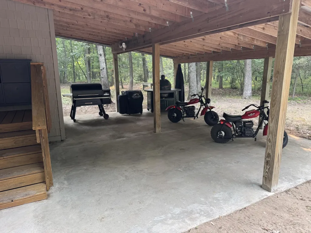 7884 S Spruce Avenue Brooks Township MI 49337
