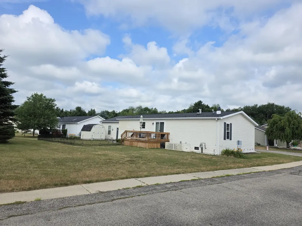 1402 Westwind Lane Fremont City MI 49412