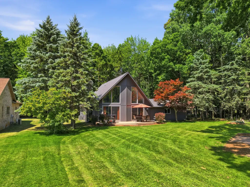 6920 Mayfair Drive Morton Township MI 49346