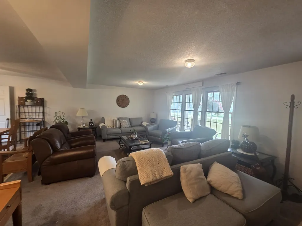 7202 S Garlock Road Bloomer Township MI 48811