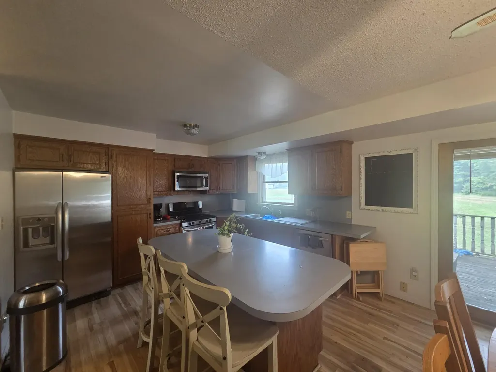 7202 S Garlock Road Bloomer Township MI 48811