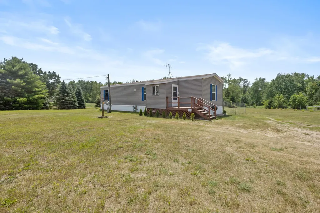 20089 W Lake Montcalm Road Pierson Township MI 49329