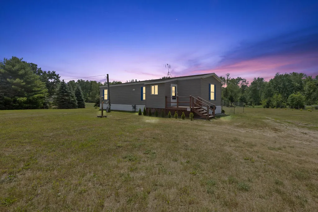 20089 W Lake Montcalm Road Pierson Township MI 49329