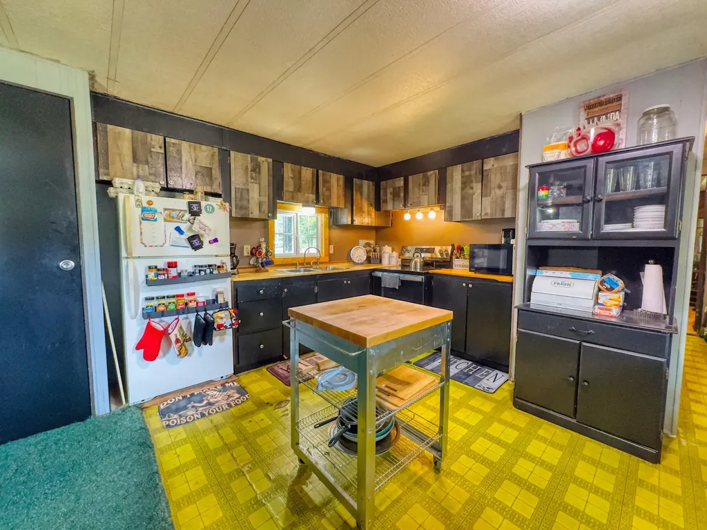 3973 E 3 Mile Road Newkirk Township MI 49656
