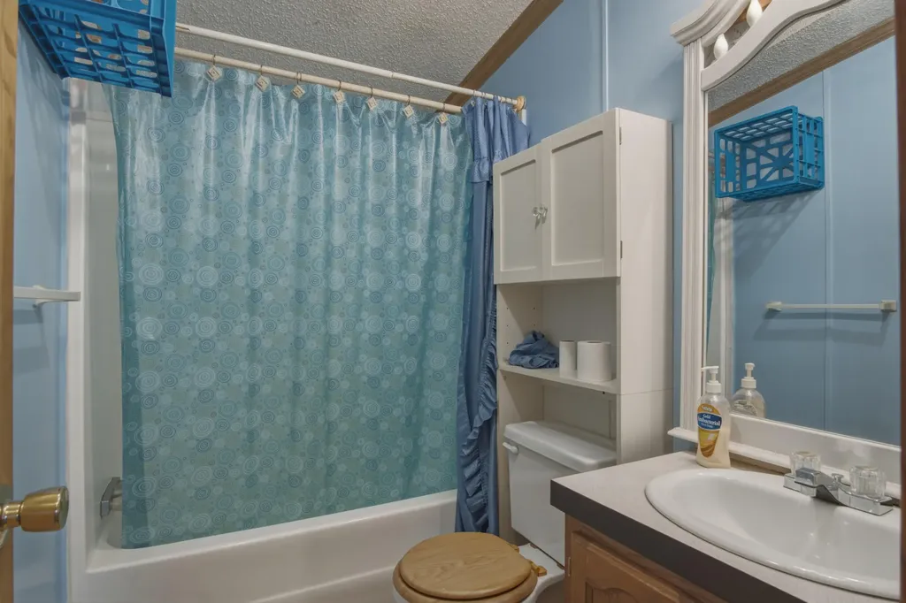 18871 Cardinal Drive Aetna Township MI 49336