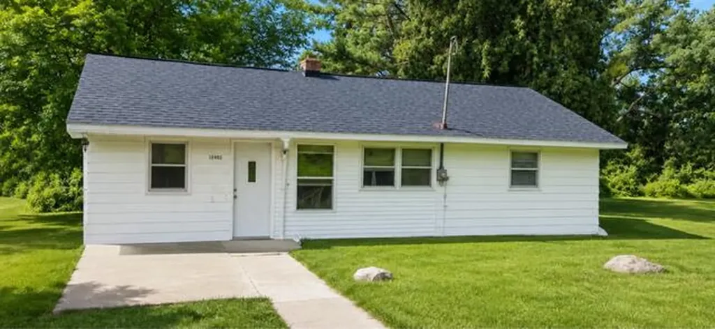 18480 12 Mile Road Big Rapids Charter Township MI 49307