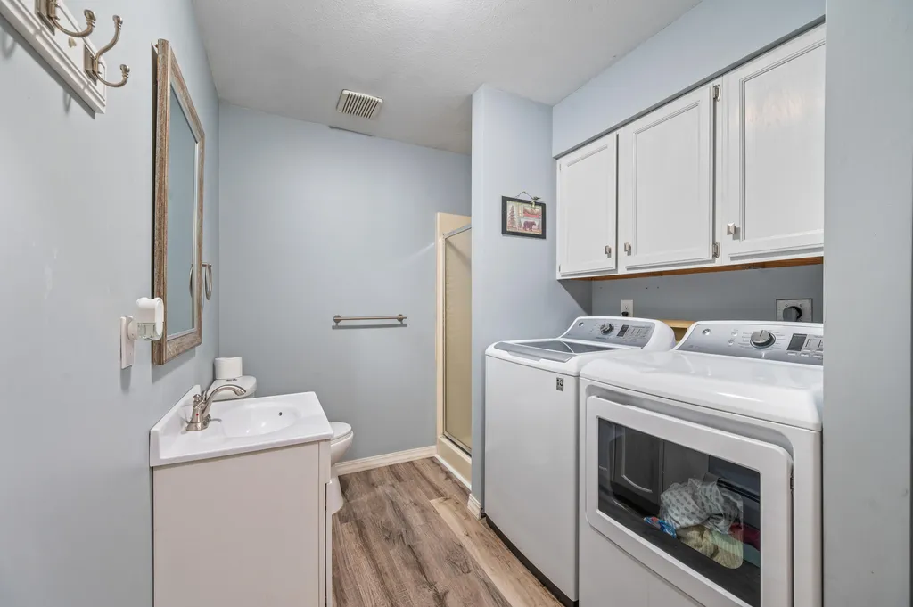 20565 Okemos Road Green Charter Township MI 49307