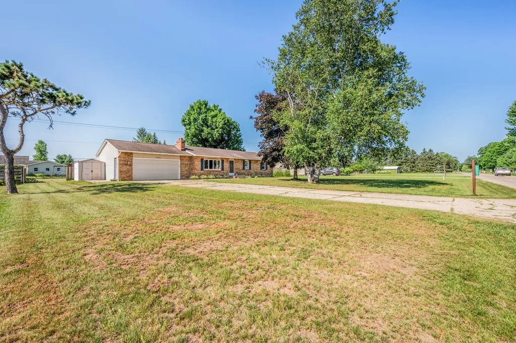 20565 Okemos Road Green Charter Township MI 49307