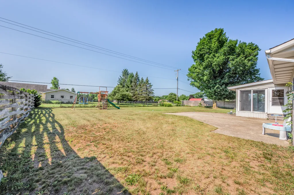 20565 Okemos Road Green Charter Township MI 49307