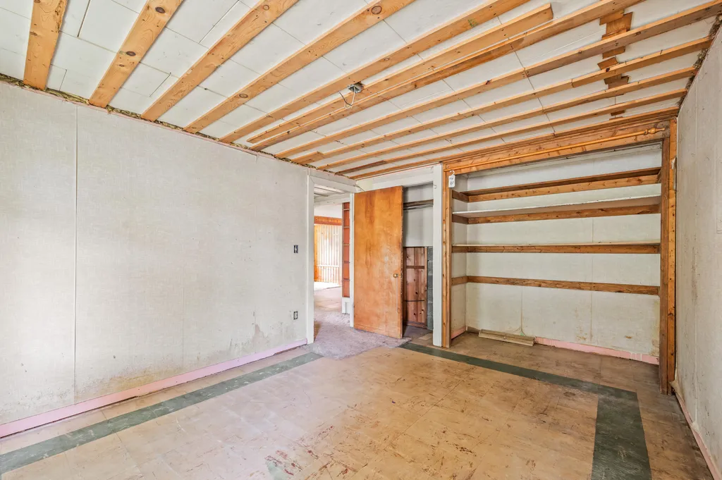 417 Walnut Street Unknown City MI 49329
