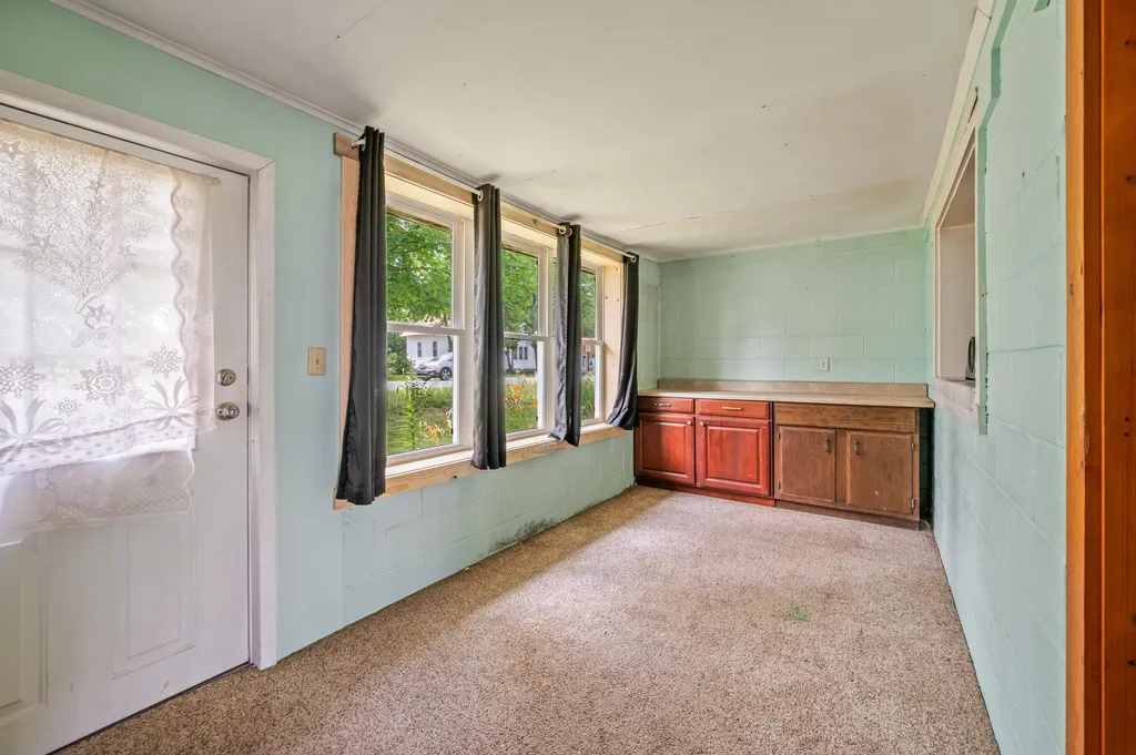 417 Walnut Street Unknown City MI 49329