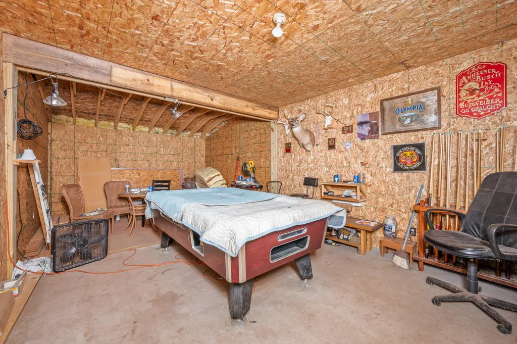 417 Walnut Street Unknown City MI 49329