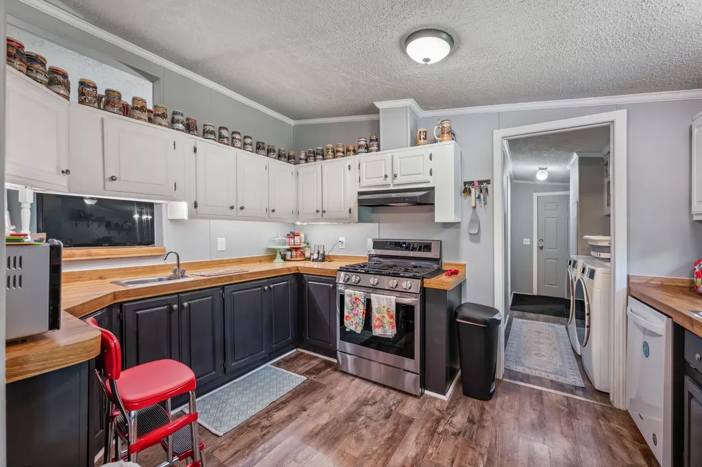 756 N Cottonwood Avenue Goodwell Township MI 49349