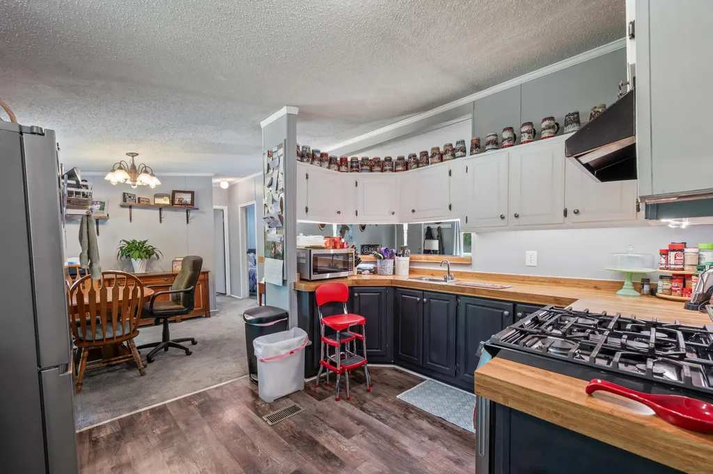 756 N Cottonwood Avenue Goodwell Township MI 49349