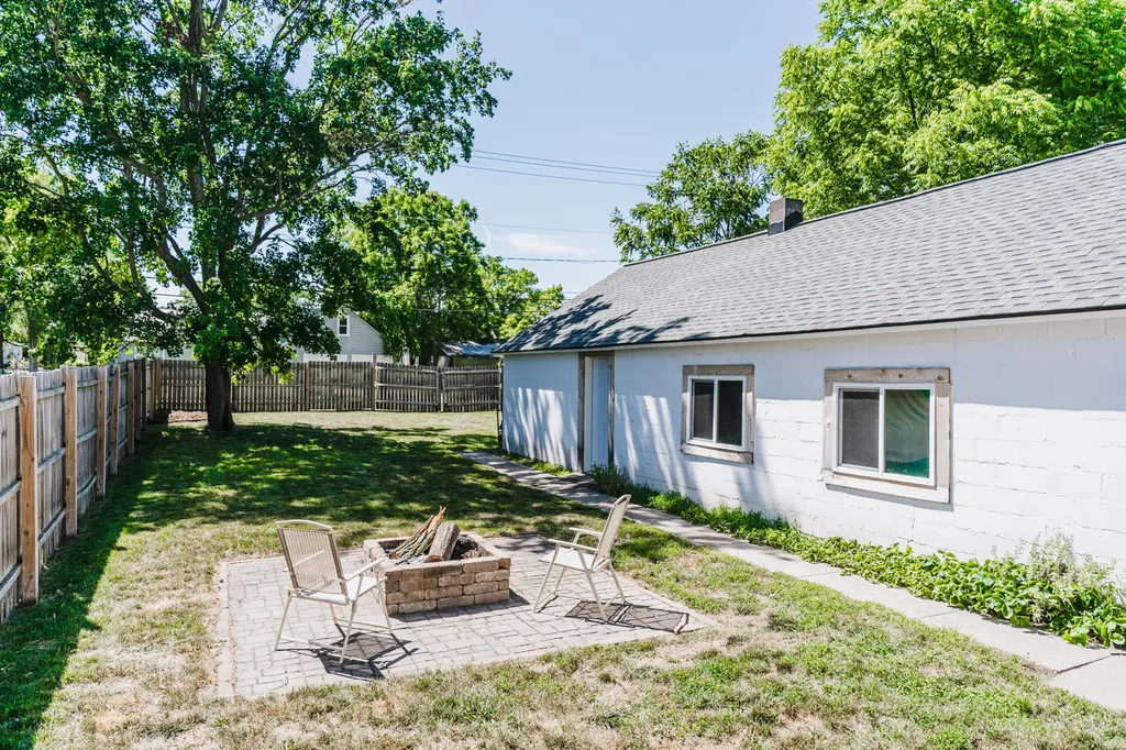 1025 Marion Avenue Big Rapids City MI 49307
