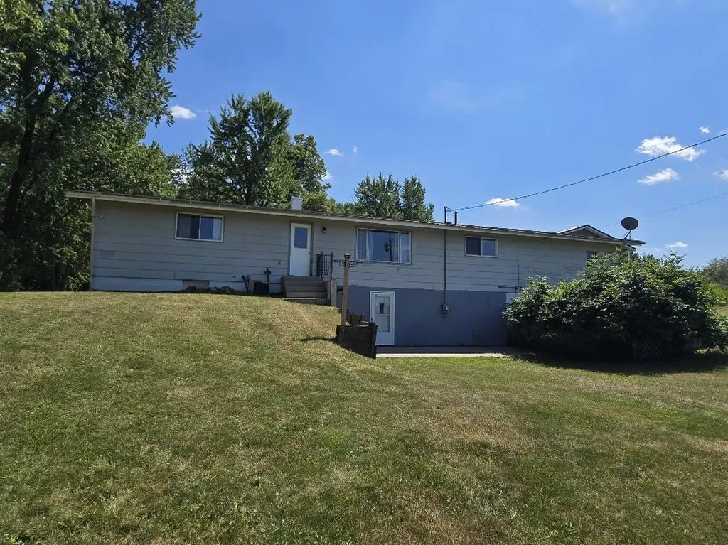 3486 Hoover Road Fork Township MI 49305