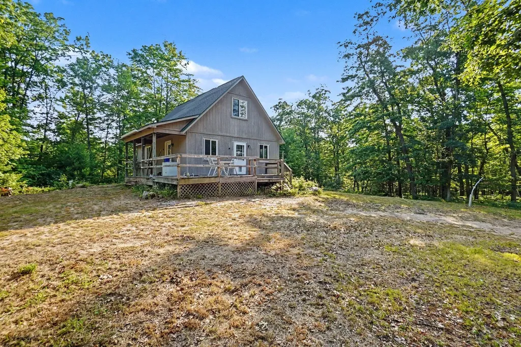 8243 E Deerfield Circle E Pinora Township MI 49677