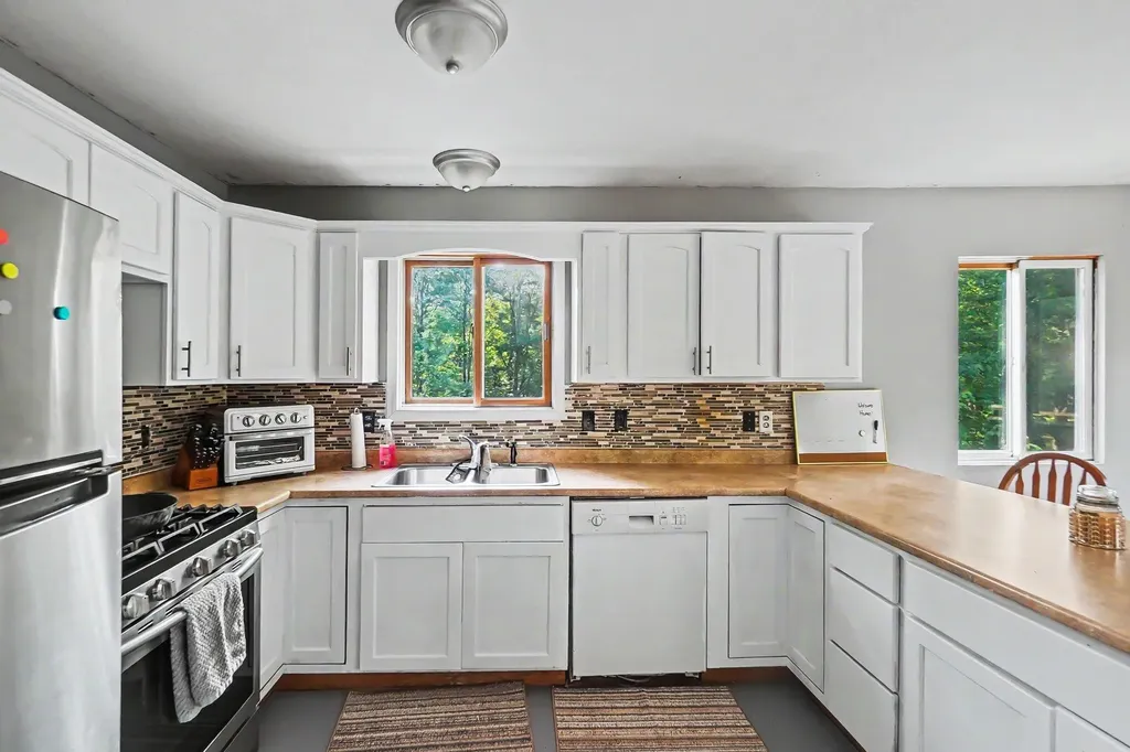8243 E Deerfield Circle E Pinora Township MI 49677
