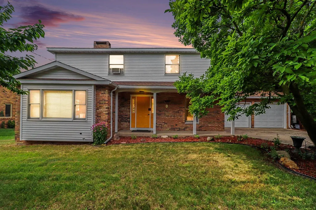 515 E Pine Street Fremont City MI 49412
