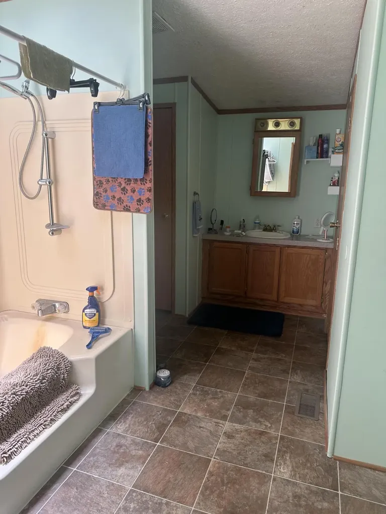 4932 E Polk Street Norwich Township MI 49349