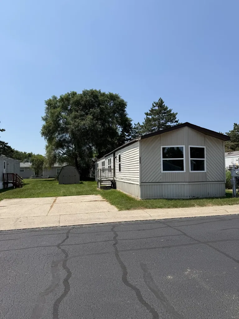 2280 Drive In Lane Mt. Pleasant City MI 48858
