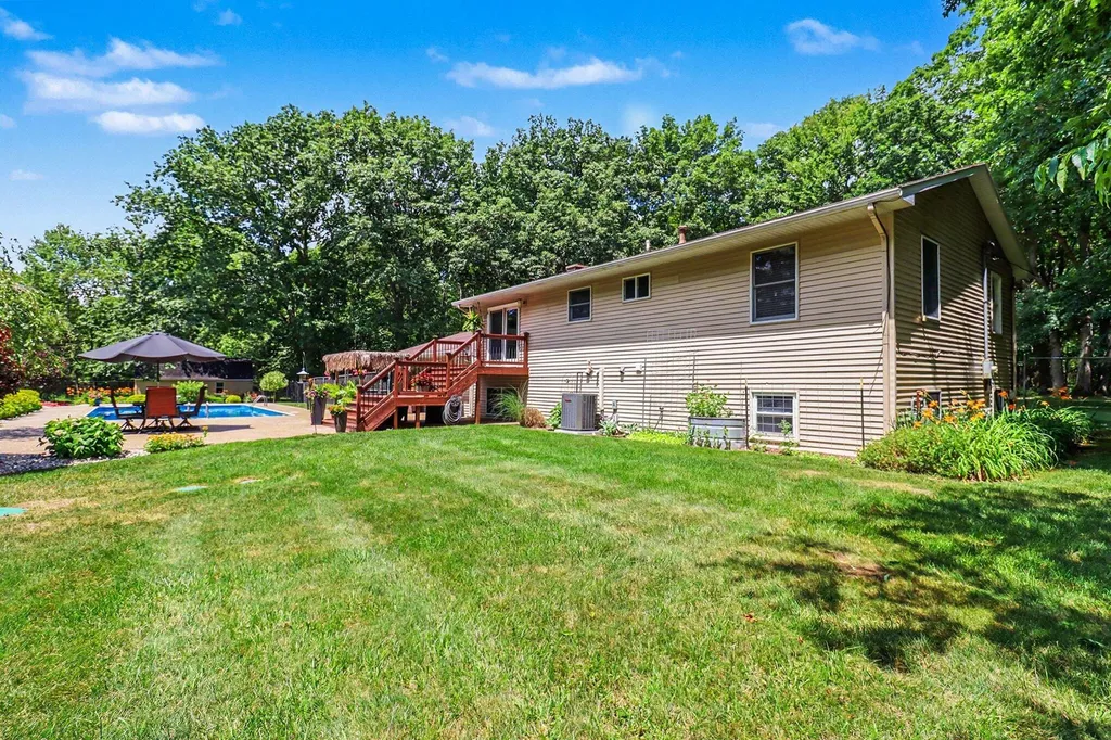 19505 Ottawa Lane Big Rapids Charter Township MI 49307