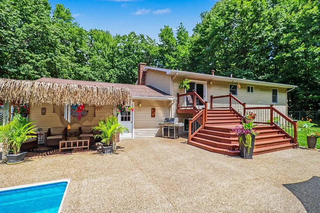 19505 Ottawa Lane Big Rapids Charter Township MI 49307