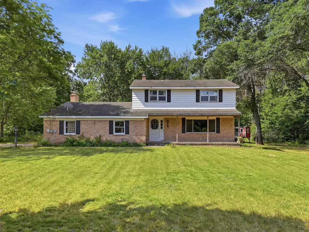 17480 Valley Drive Colfax Township MI 49307