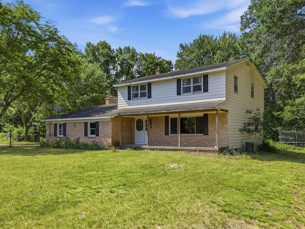 17480 Valley Drive Colfax Township MI 49307