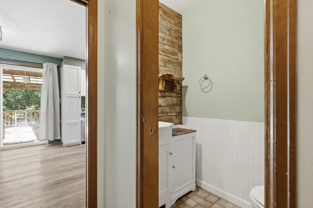 17480 Valley Drive Colfax Township MI 49307