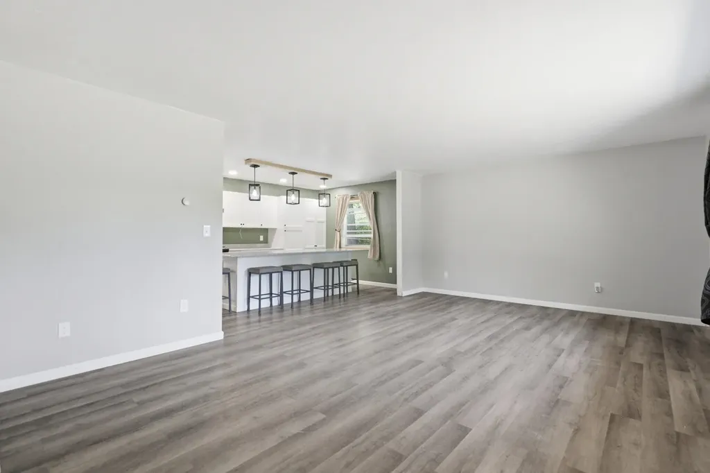 17480 Valley Drive Colfax Township MI 49307