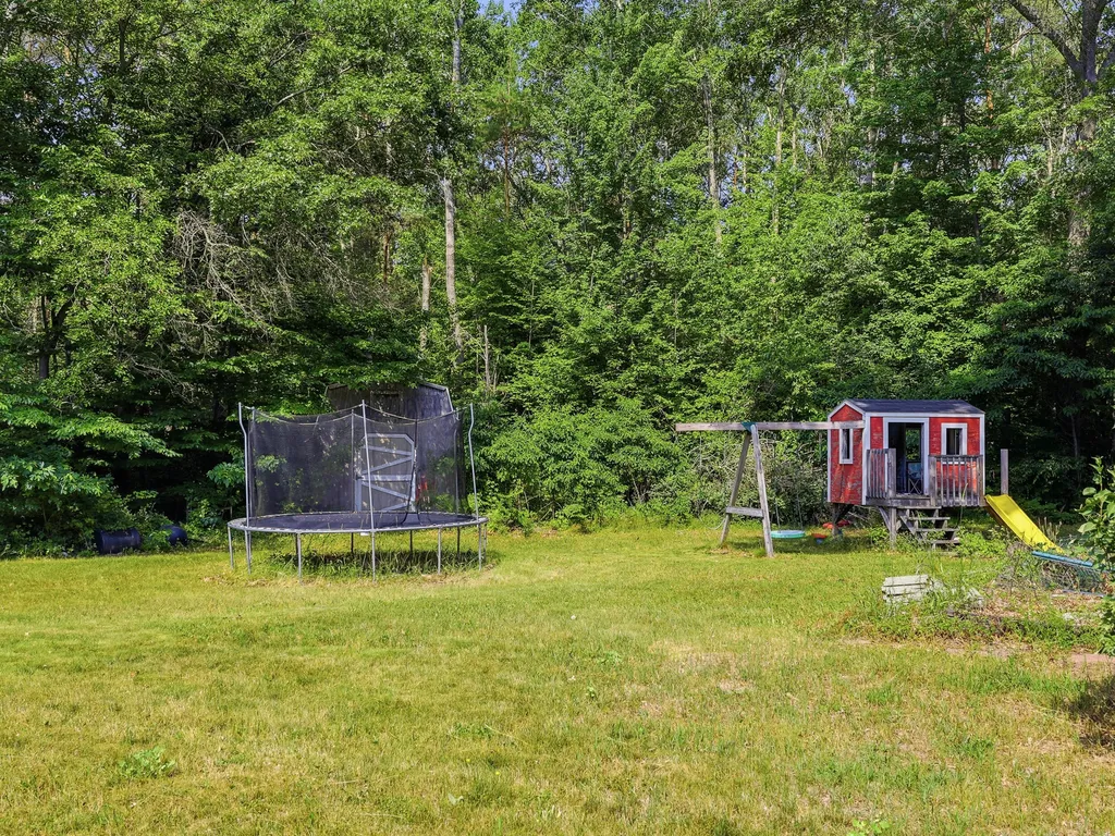 17480 Valley Drive Colfax Township MI 49307