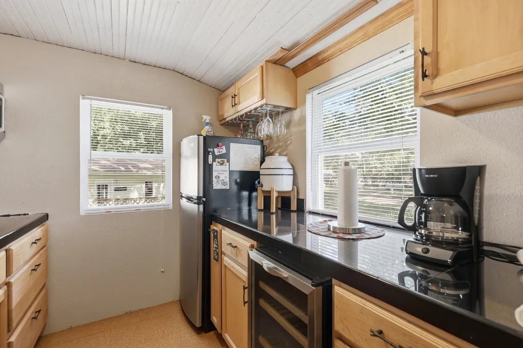 312 Woodland Belvidere Township MI 48886