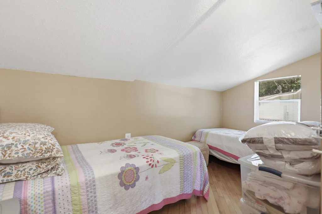 312 Woodland Belvidere Township MI 48886