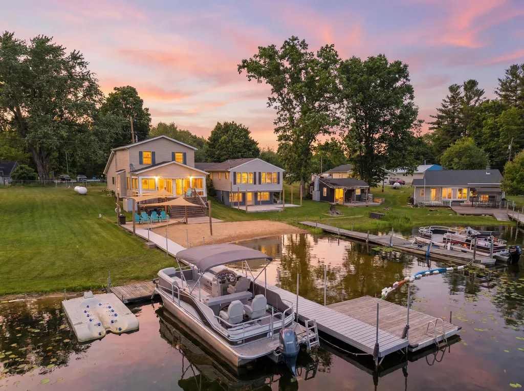 331 Lake Drive Douglass Township MI 48886