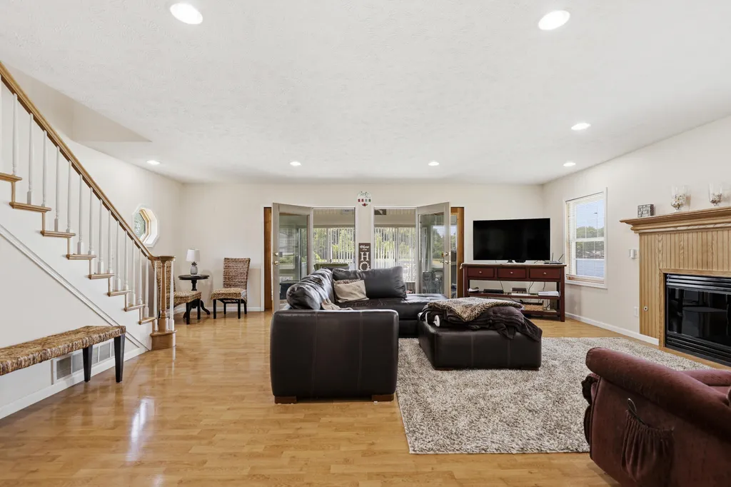 331 Lake Drive Douglass Township MI 48886