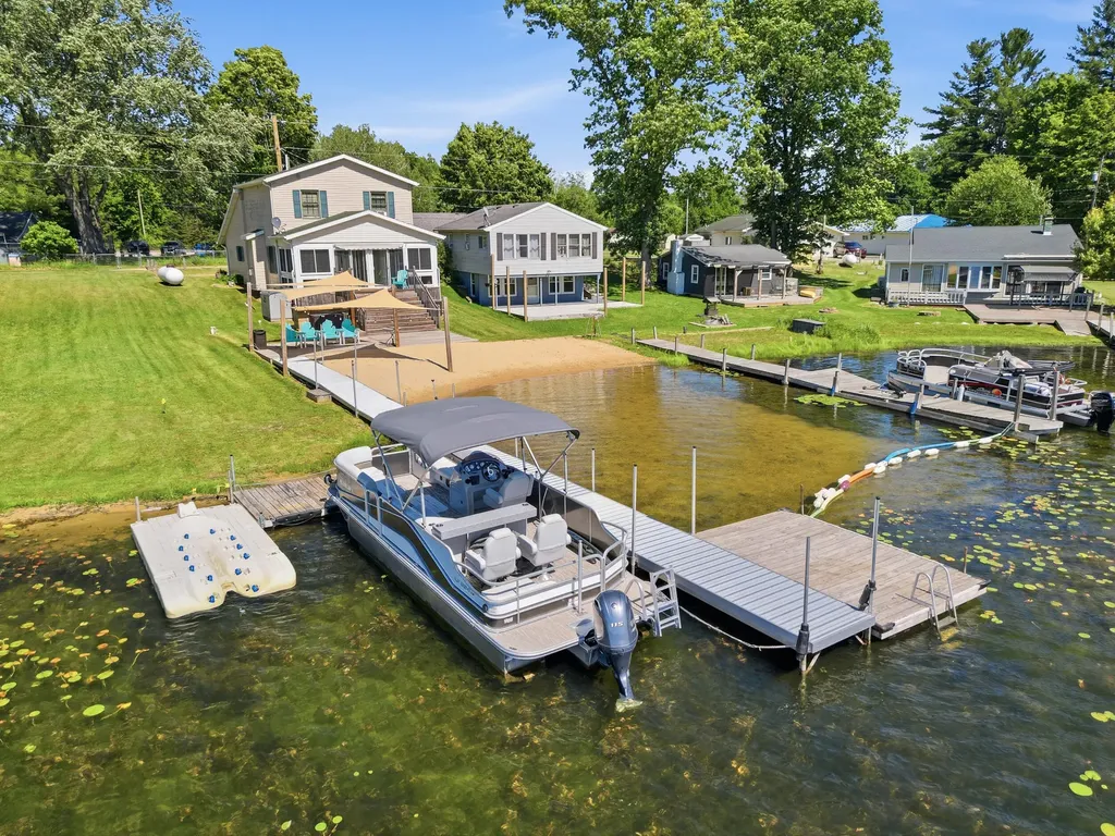 331 Lake Drive Douglass Township MI 48886