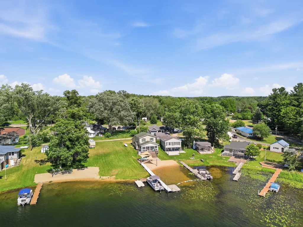 331 Lake Drive Douglass Township MI 48886