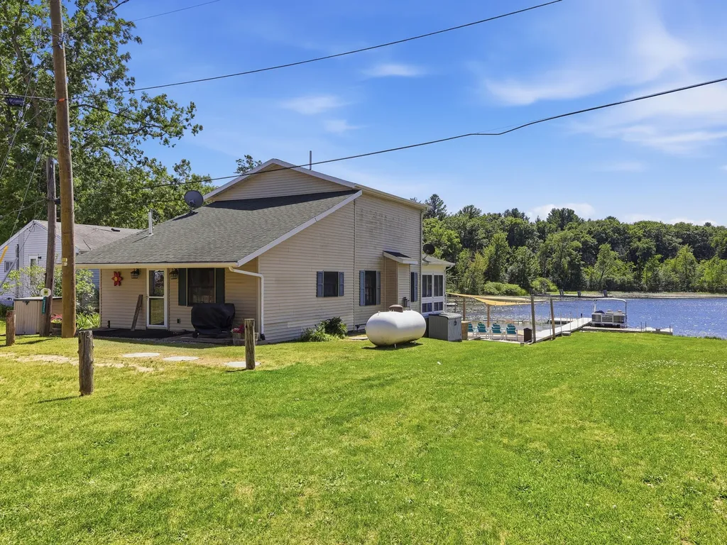 331 Lake Drive Douglass Township MI 48886