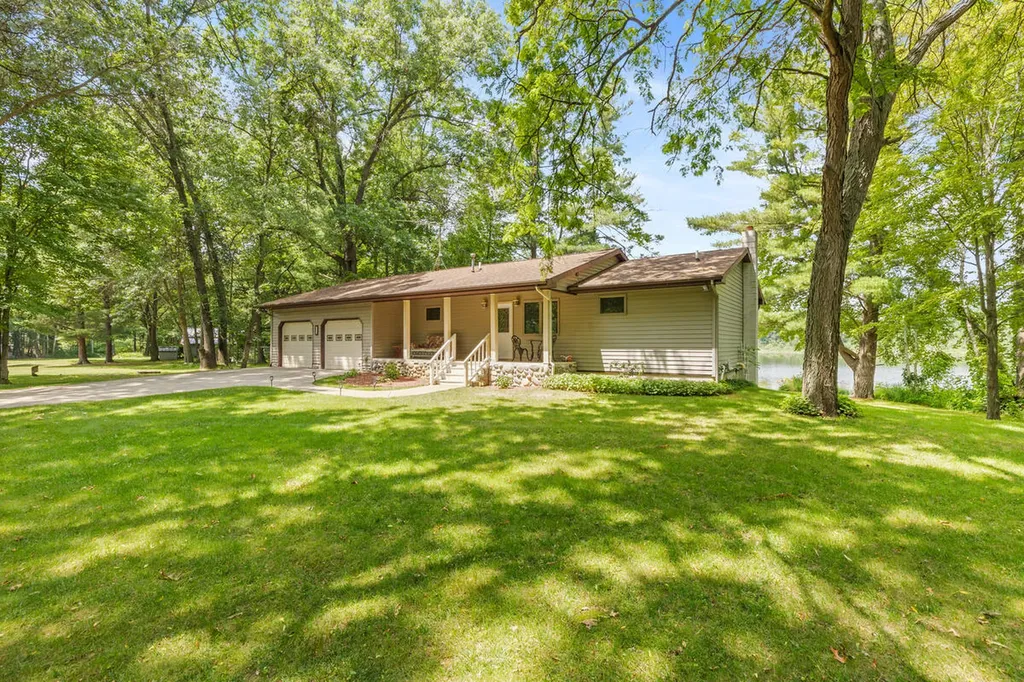 730 W Evergreen Road Sidney Township MI 48885