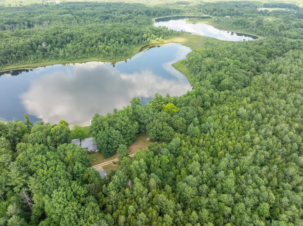730 W Evergreen Road Sidney Township MI 48885