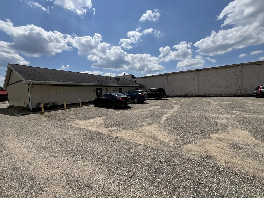 1159 E Wilcox Avenue White Cloud City MI 49349
