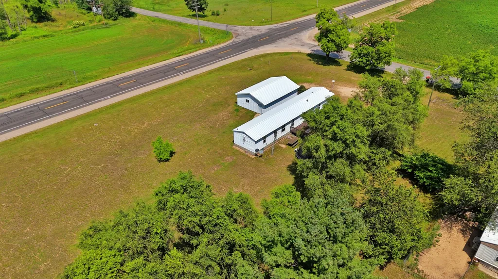 9479 N Bailey Road Winfield Township MI 49329