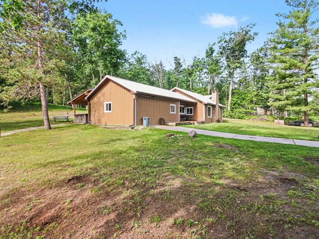 1799 W Sunset Drive Gerrish Township MI 48653