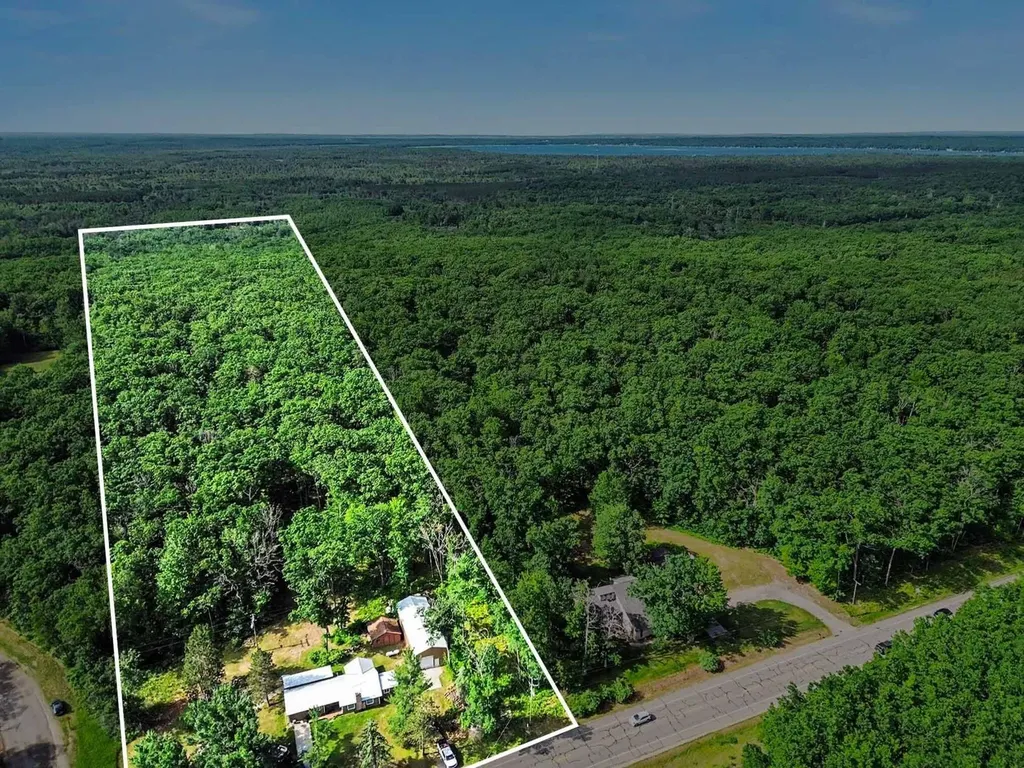 1799 W Sunset Drive Gerrish Township MI 48653