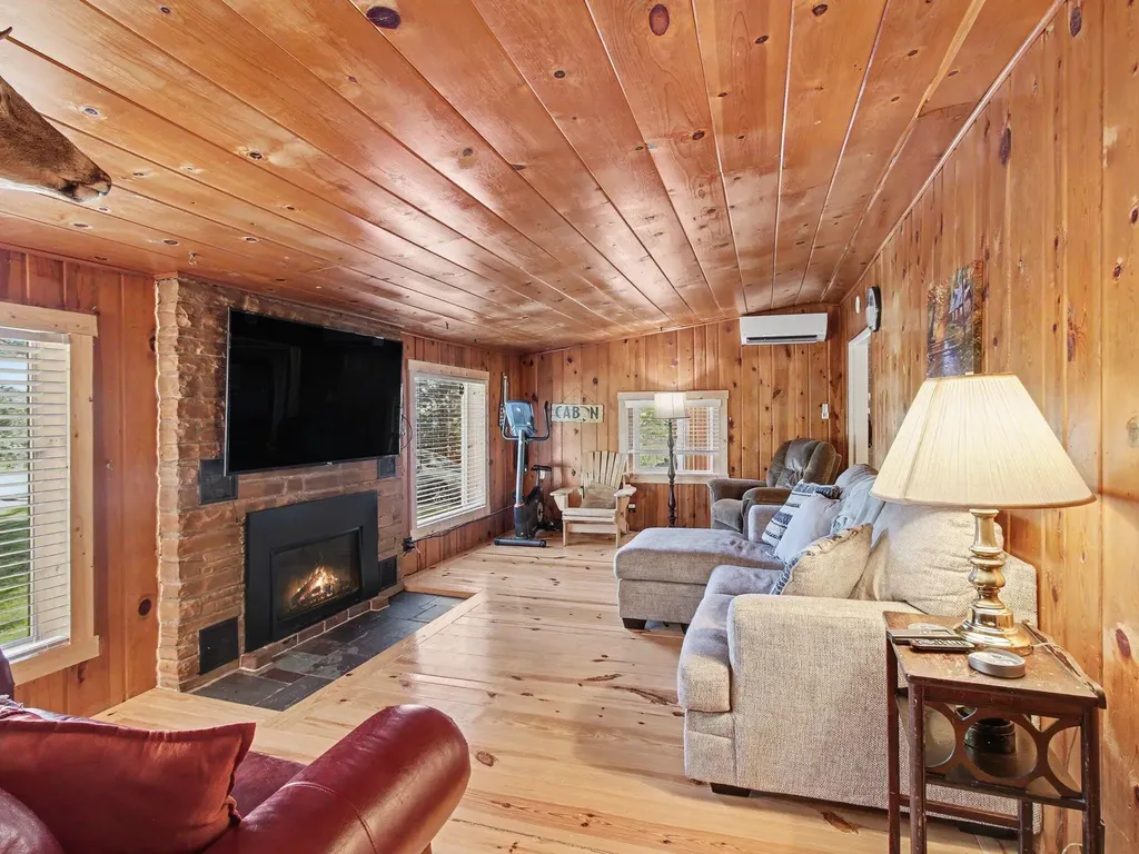 1799 W Sunset Drive Gerrish Township MI 48653