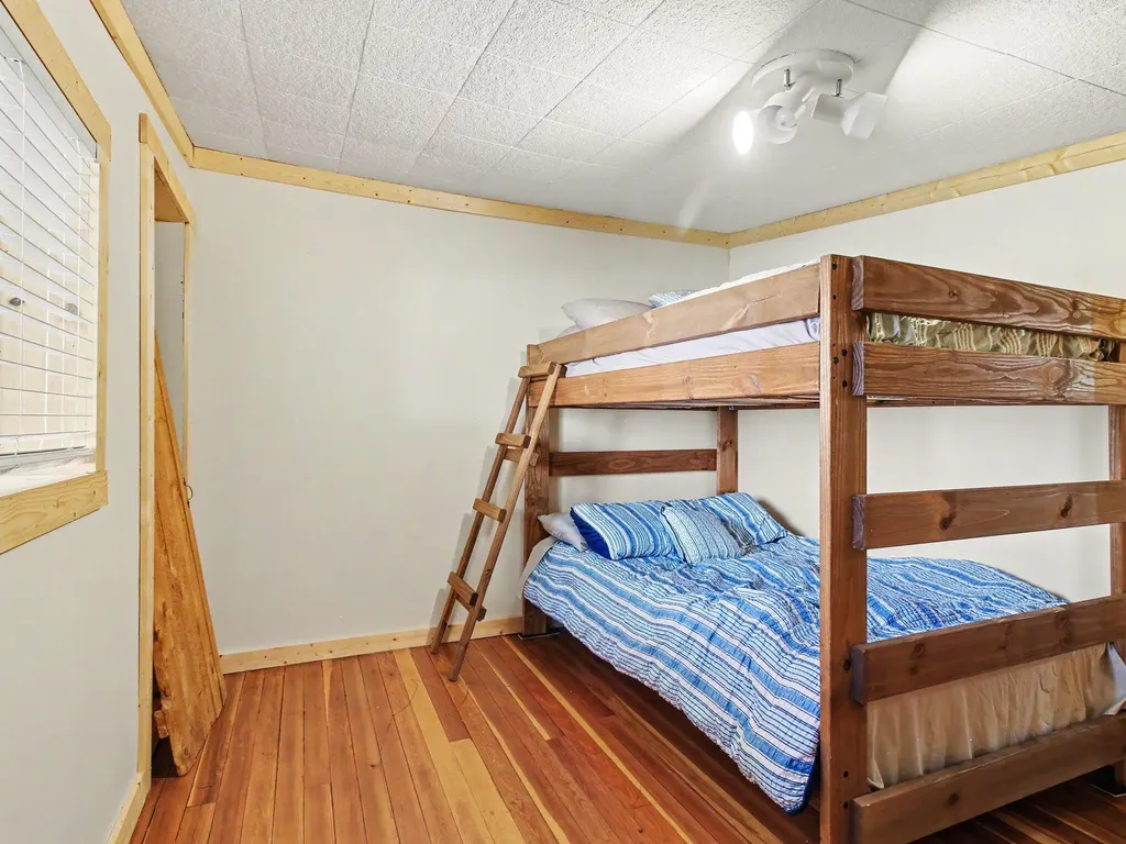 1799 W Sunset Drive Gerrish Township MI 48653