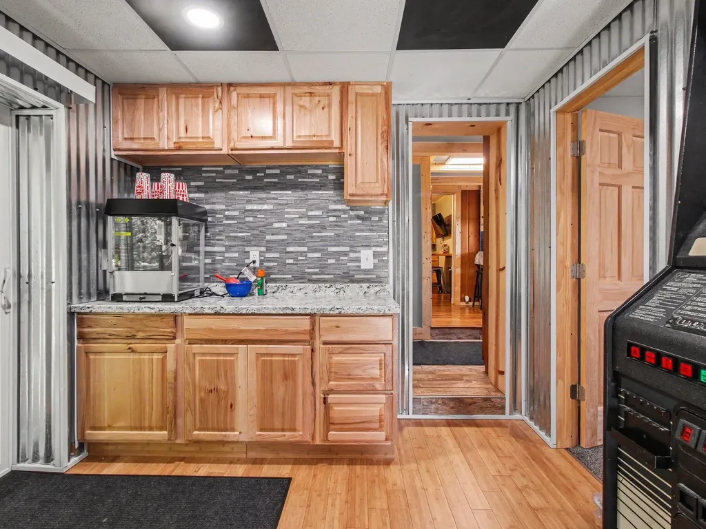 1799 W Sunset Drive Gerrish Township MI 48653