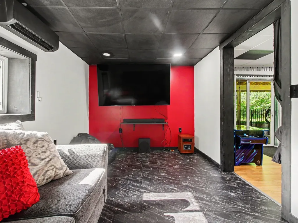 1799 W Sunset Drive Gerrish Township MI 48653